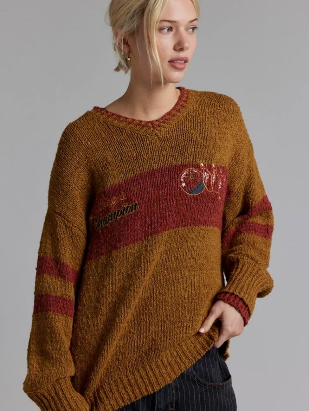Urban Outfitters BDG Van Bowling Graphic Oversized V-neck Dad Sweater S